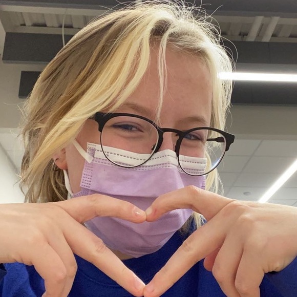 Meet your Posher, Libby - Picture 2 of 2